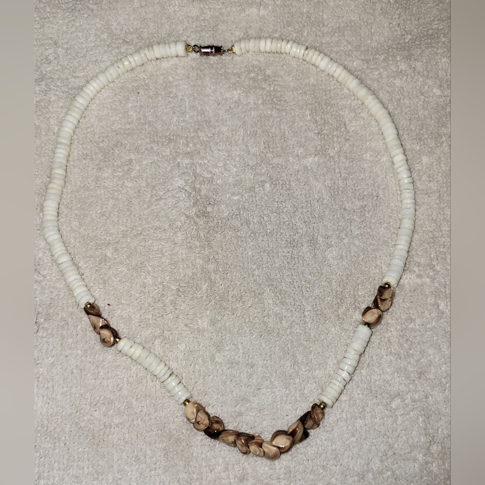 White necklace